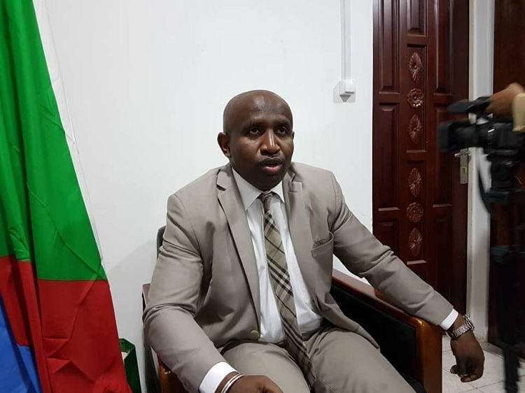 Soulèvement à Anjouan / Mohamed Daoudou félicite l'armée pour son professionnalisme